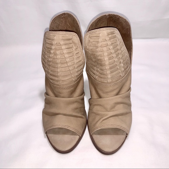 Gianni Bini Marowette Peep Toe Block Heel Bootie - Picture 2 of 7